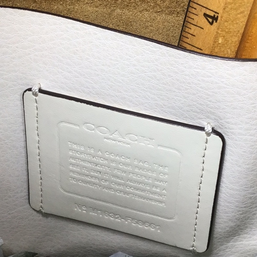 Coach ‘Derby’ Chalk Pebble Leather Crossbody with Gold Accents - Picture 2 of 12